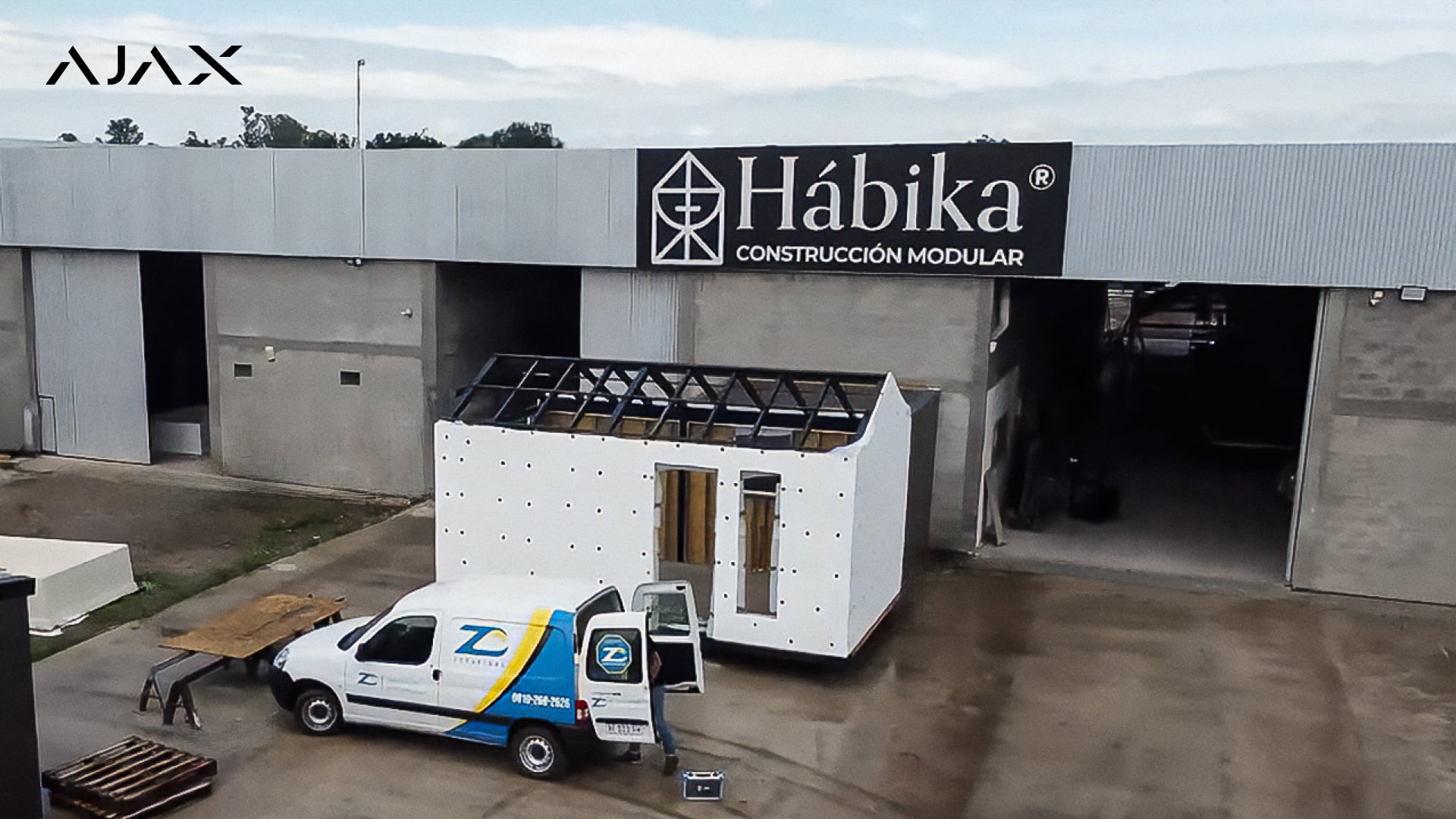 Konut sektörü için yerleşik güvenlik çözümü