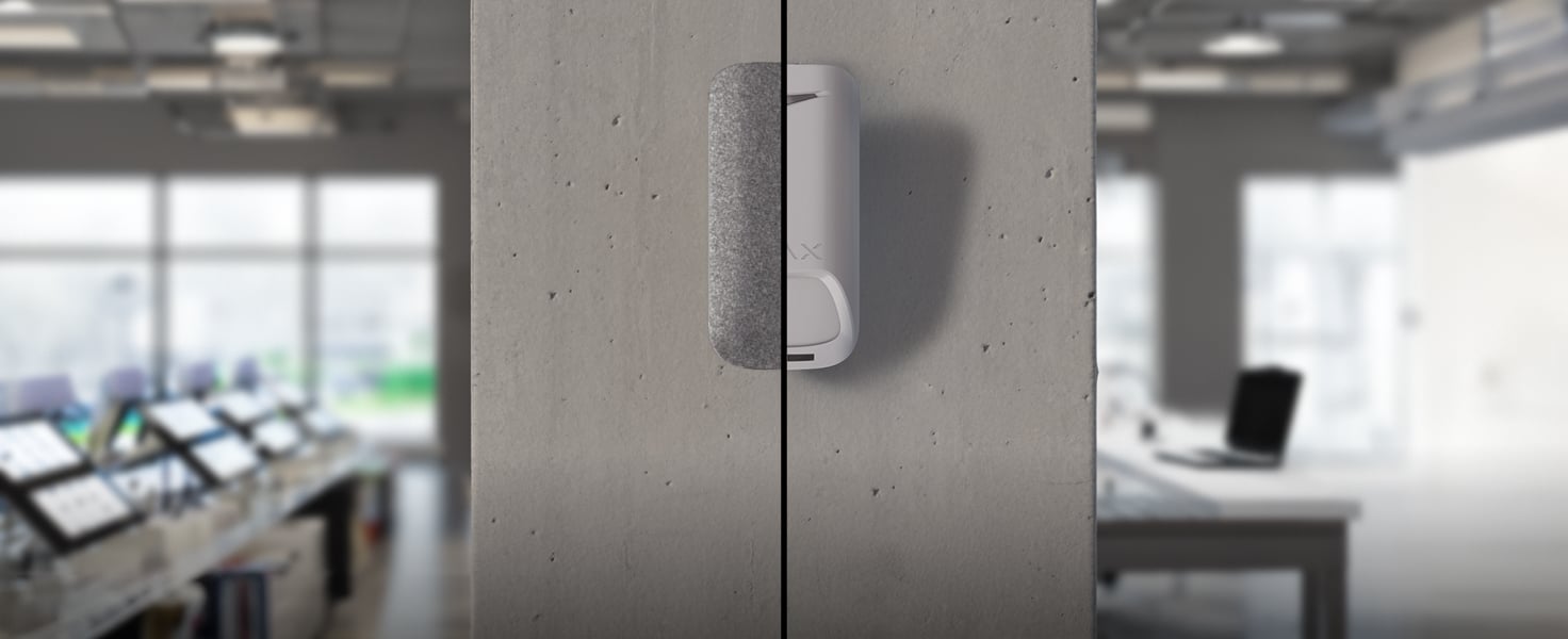 Authentification du dispositif contre l'usurpation des données