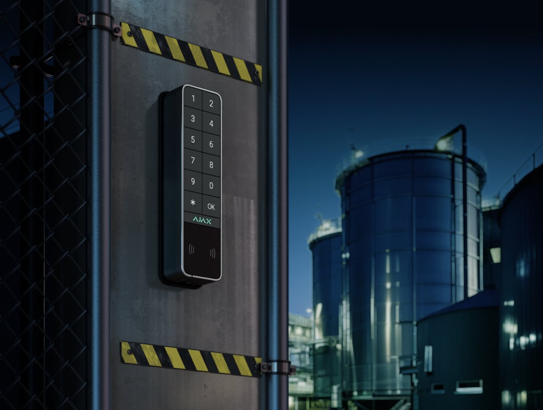 Powerful signal through metal