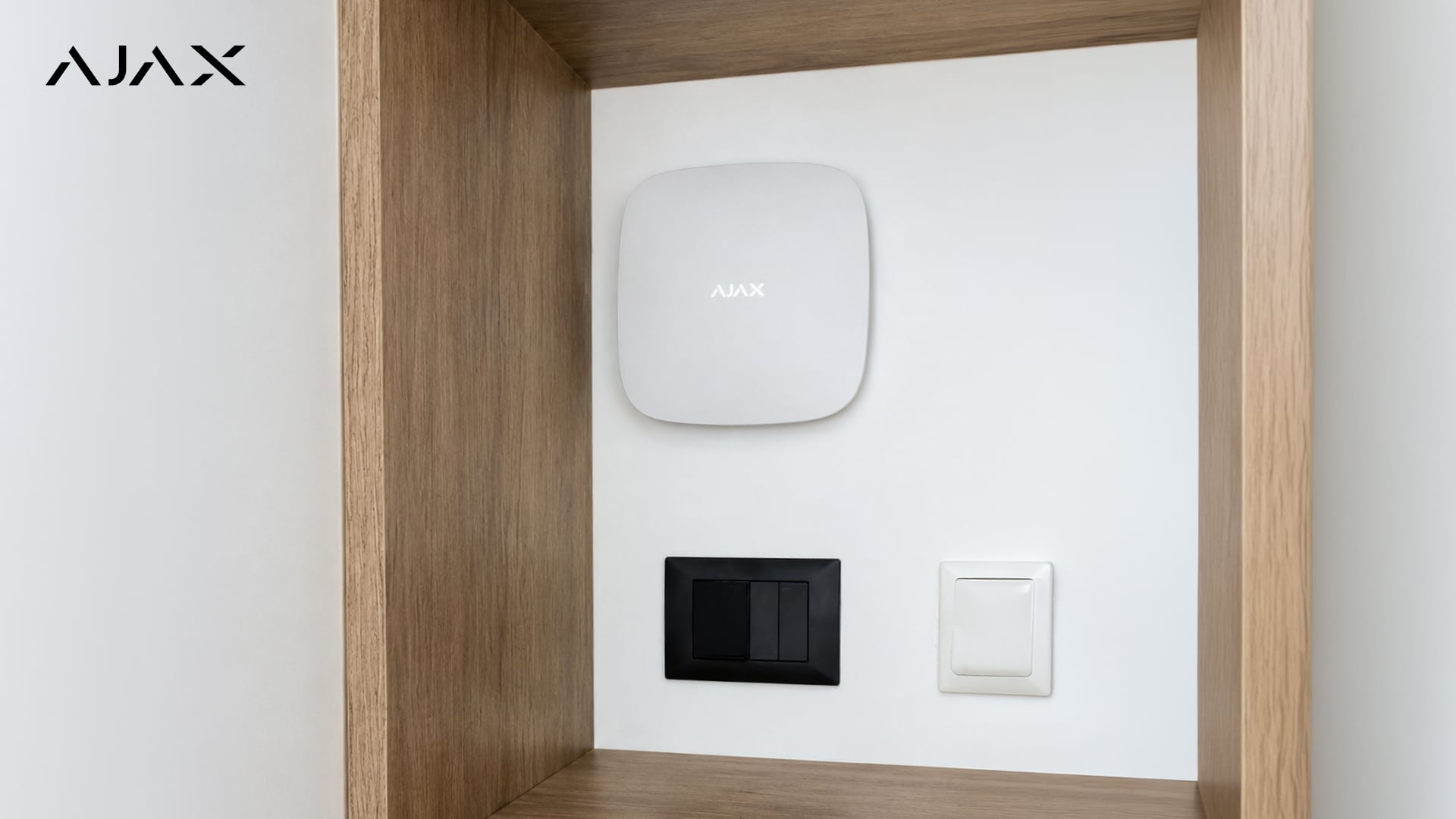 Ajax hub maintains stable internet connection and communication between devices